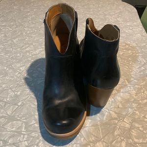 Black and Tan Korks boots.